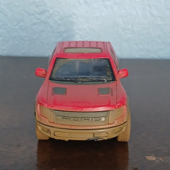 FORD F-150 SVT RAPTOR MUDDY RED METAL MODEL KINSMART PULL & GO - Picture 5 of 8